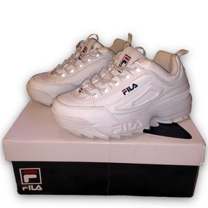 FILA Women’s Disruptor 2 Premium Sneakers, Size 7